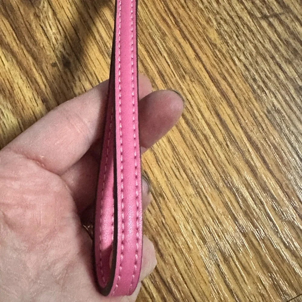 NWOT Coach Corner Zip Pink Green Plaid Wristlet